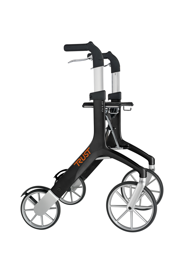 Load image into Gallery viewer, Svart Let’s Fly rollator från Trust Care, modern design och stora hjul.