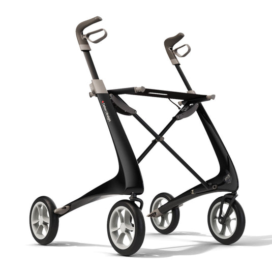 En svart Carbon Ultralight rollator från byAcre, sidovy. Den kombinerar modern estetik med lättviktig kolfiberteknologi.